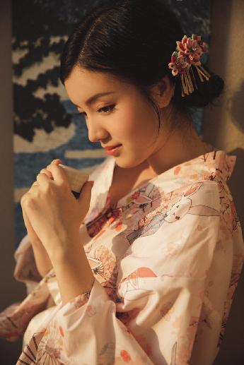 初二学生小馒头视频