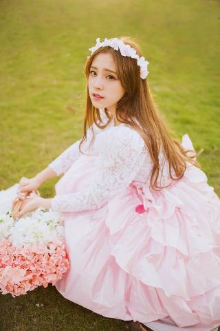 浇花(父女)作者:父