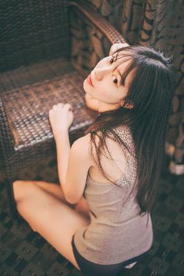 娇妻被邻居灌满精H催眠