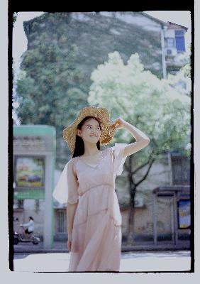 女人大荫蒂被添全过程