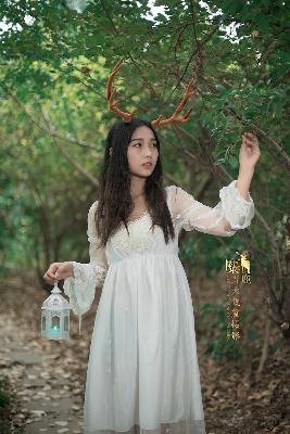 亚洲精品字幕