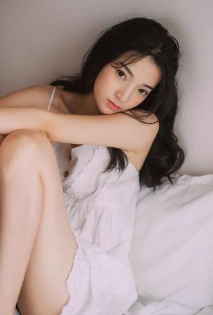 双龙入室三人行苏玥梁珏的小说