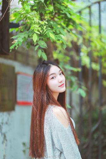 少妇肉欲系列1000篇