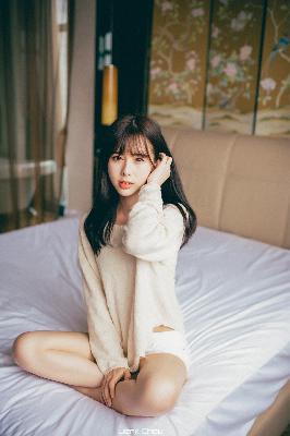 边摸边做边吃奶高清视频