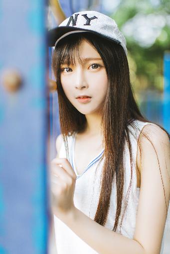 欧美黑吊大战白妞欧美大片