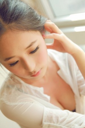 沉迷(真父女年上)(殊娓笔趣阁)