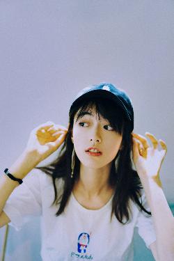 少妇厨房愉情干柴烈火偷爱的意思