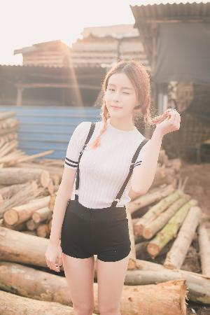 少妇厨房愉情2
