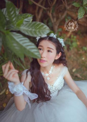 人妻厨房出轨上司HD院线波多野