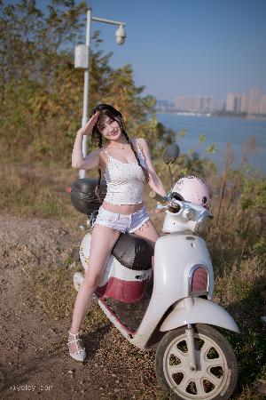 初尝人妻滑进去了莹莹视频