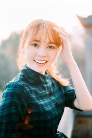法国满天星《八尺夫人》在钱