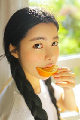 朋友的娇妻HD中字