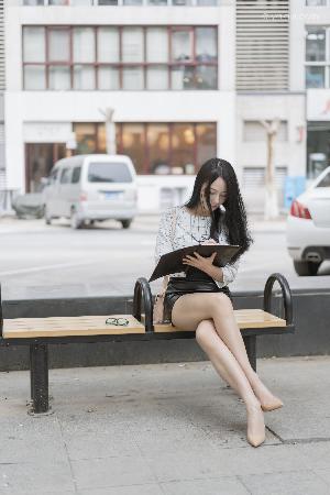 很黄很黄的高潮口述