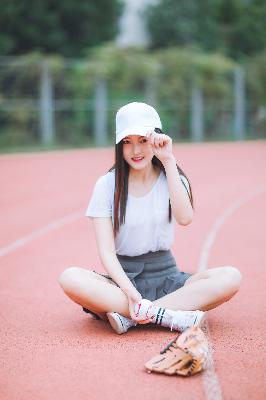 被部长玩弄的人妻HD