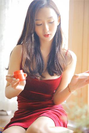 色情大尺度吃奶做爰
