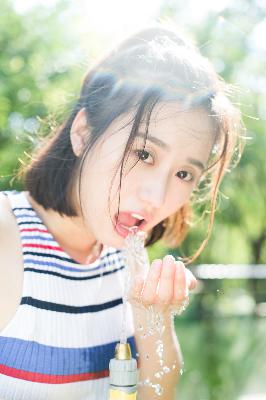 腹肌小奶狗的裤子里面的东西