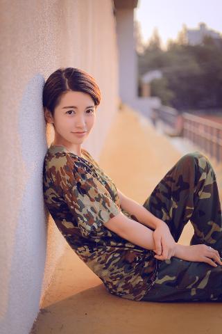 年轻的母亲1