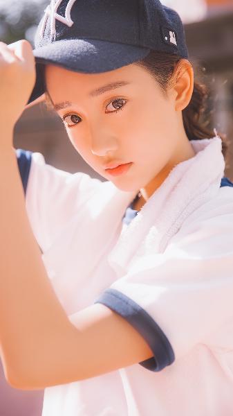 色情版巜劳拉性放荡ID剧情