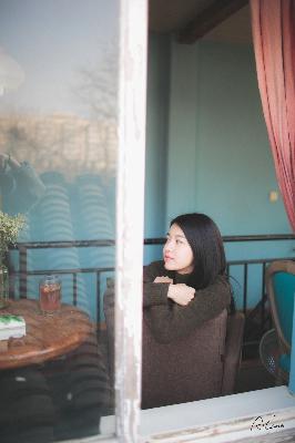 玩弄朋友娇妻呻吟交换电影