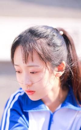 强伦人妻一区二区三区视频18