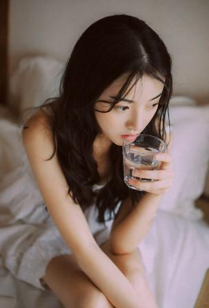 真人版结婚之夜女性教育PPT