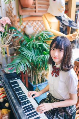 美少女免费高清版观看