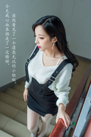 午夜免费视频