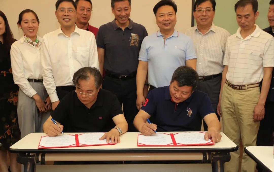 民建會(huì)(huì)員企業(yè)(yè)永林醫(yī)(yī)院助力大興工委與豐臺(tái)(tái)工委建立友好支部