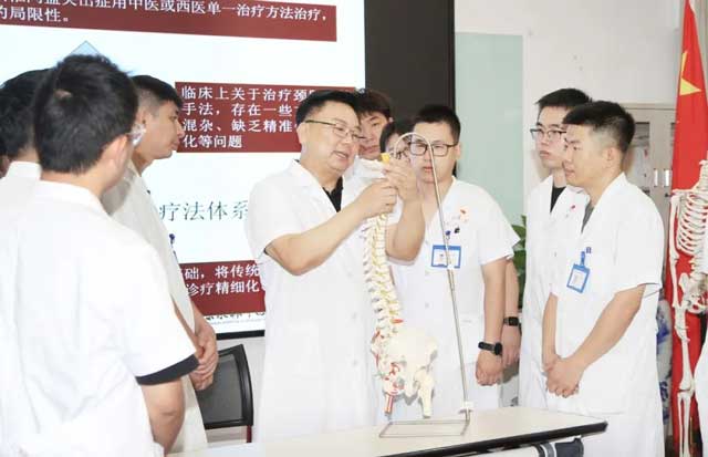 拇外翻如何治療才能快速有效解決問(wèn)題？