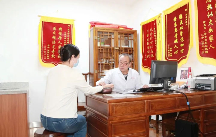 關(guān)于開設(shè)李繼源中醫(yī)(yī)特需門診的公告