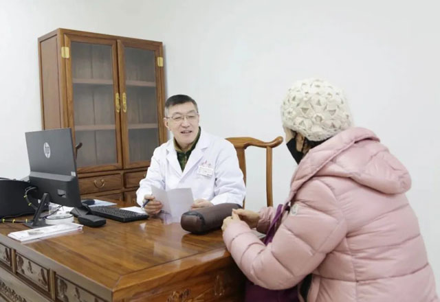 中醫(yī)(yī)心腦血管病專家丁文濤副教授在我院定期出診